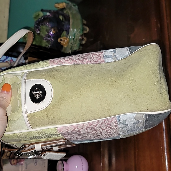 AUTHENTIC COACH PASTEL PATCHWORK POPPY SHOULDER BAG - Picture 7 of 9